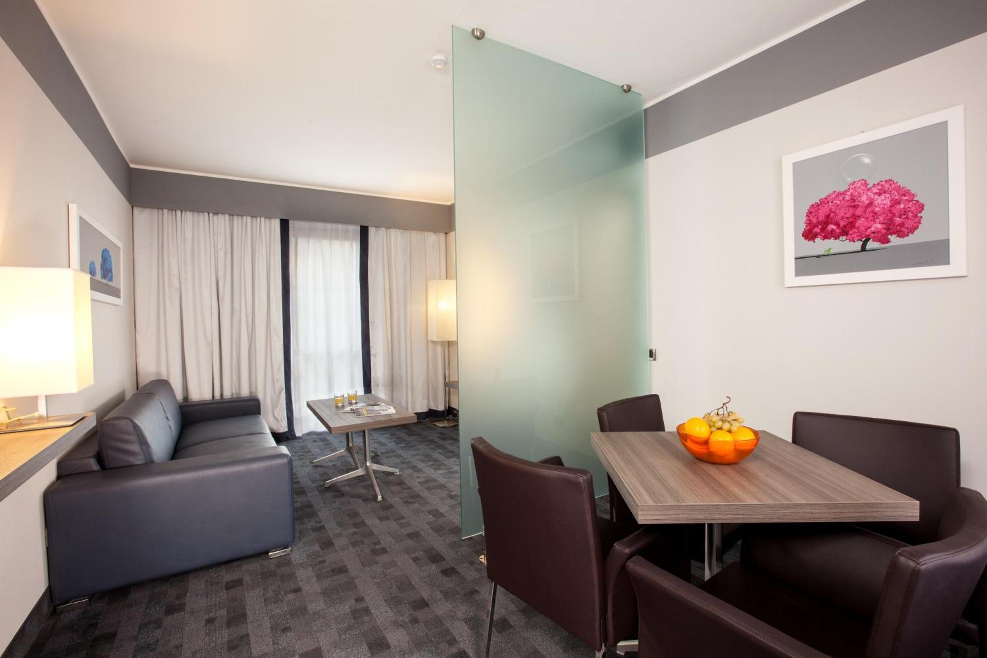 Best Western Plus Borgolecco Hotel Arcore Dış mekan fotoğraf